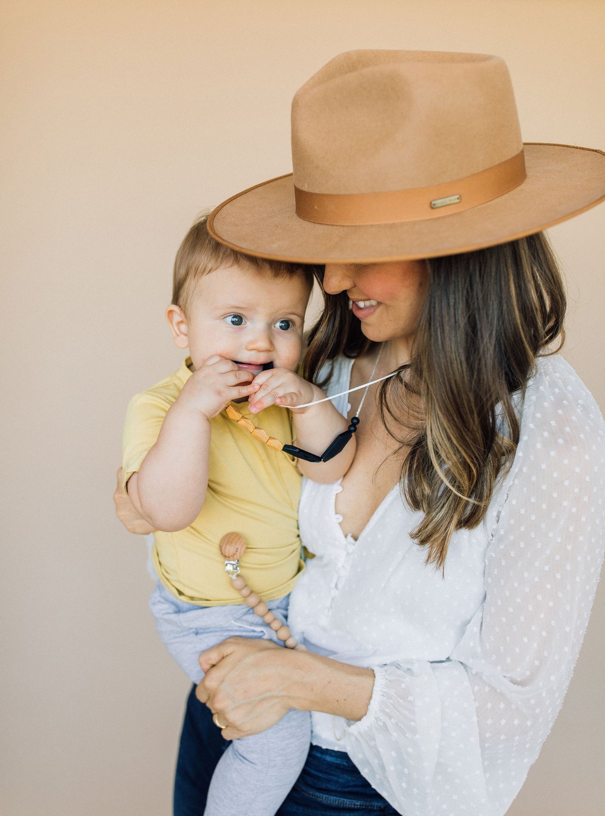 The Ava Teething Necklace
