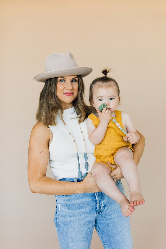 The Emerson Teething Necklace