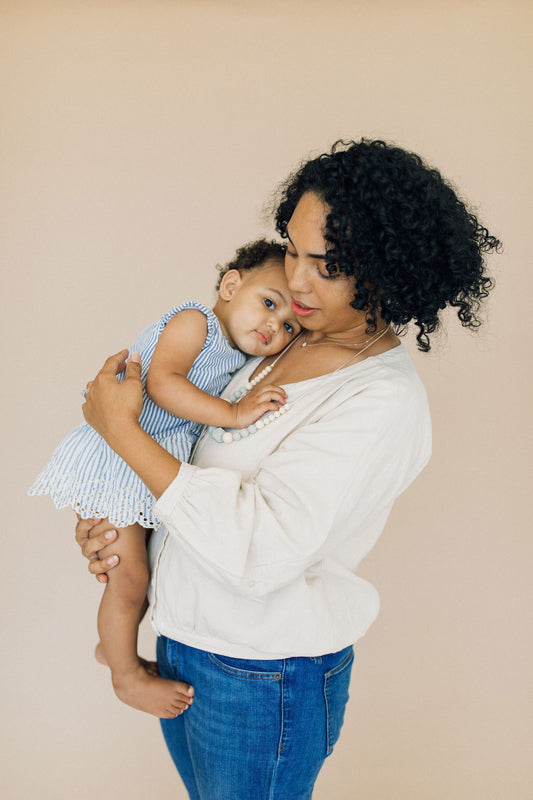 The Vivian Teething Necklace