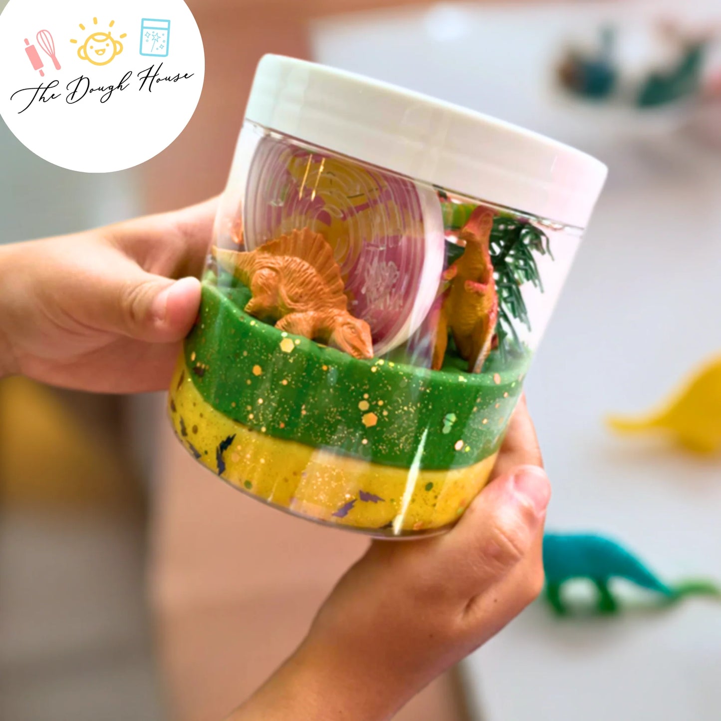 Dinosaur Magical Jar (Super Size / 16 oz)