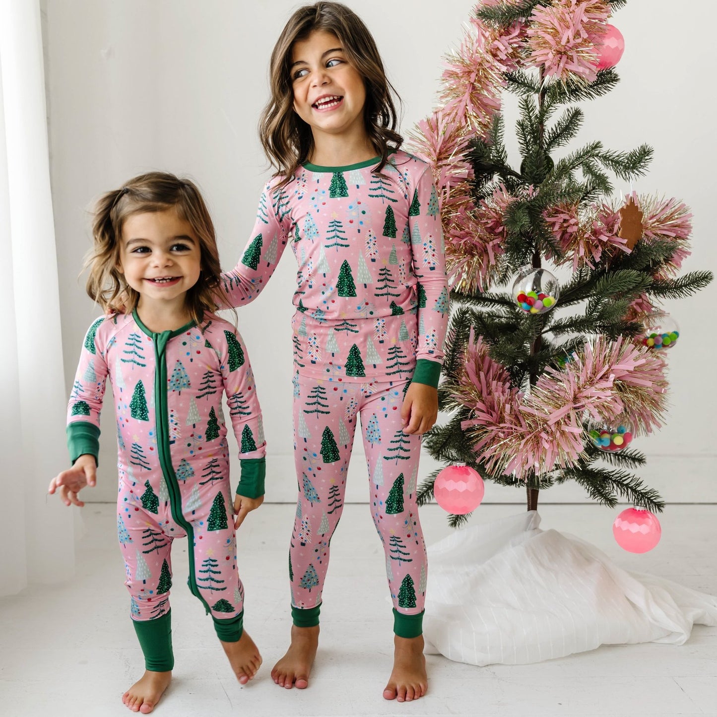 Twinkling Trees Two-Piece Bamboo Viscose Pajama Set | Pink