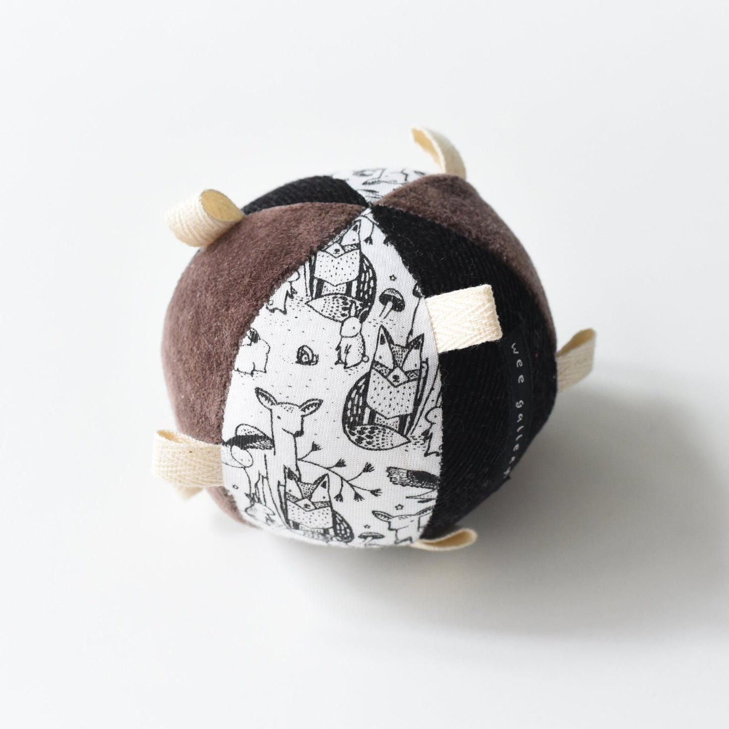 Taggy Ball with Rattle | Woodland